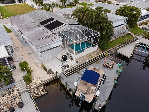5th image of 17591 Canal Cove Ct