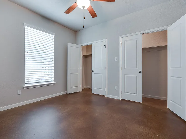 2538 S University Dr — Photo 4
