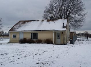 5353 Cedar Point Rd, Oregon, OH 43616