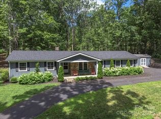 22 Glen Cove Rd, Arden, NC 28704