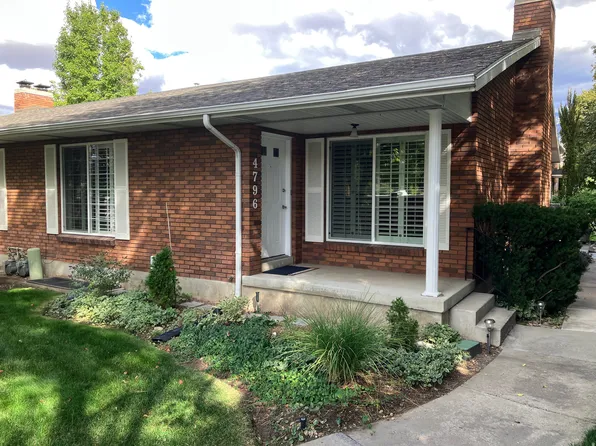 4796 S Saxony Cir E, Salt Lake City, UT 84117