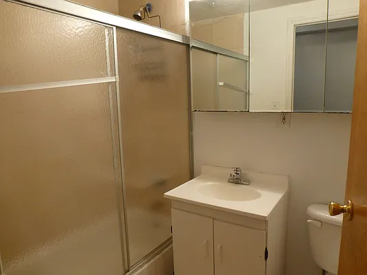 Rented by Charie Properties LLC | media 28