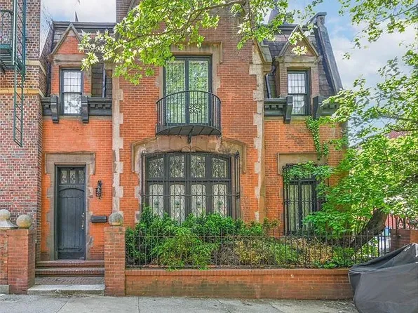 860 Union St, Brooklyn, NY 11215