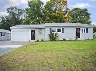 7 Meggison Ln, Holyoke, MA 01040