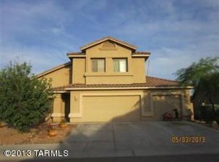 7996 N Higgins Feather Dr, Tucson, AZ 85743