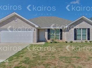 724 Park Ln, Prattville, AL 36067