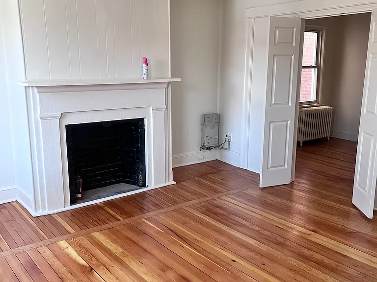 40 N Clover St #3 — Photo 10