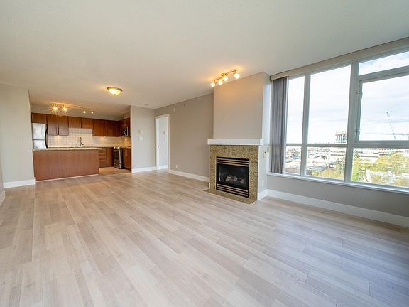 3rd image of 2138 Madison Ave #905