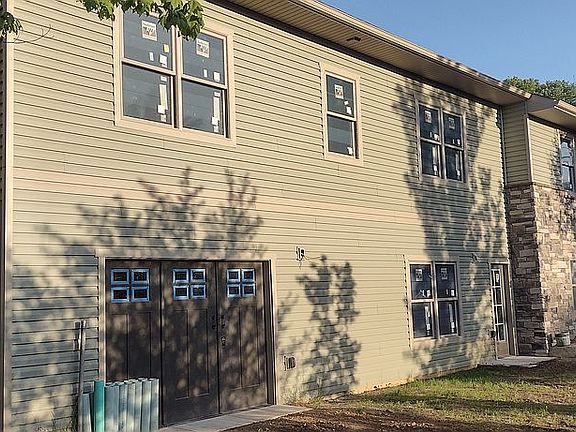 3rd image of 1220 Ghaner Rd