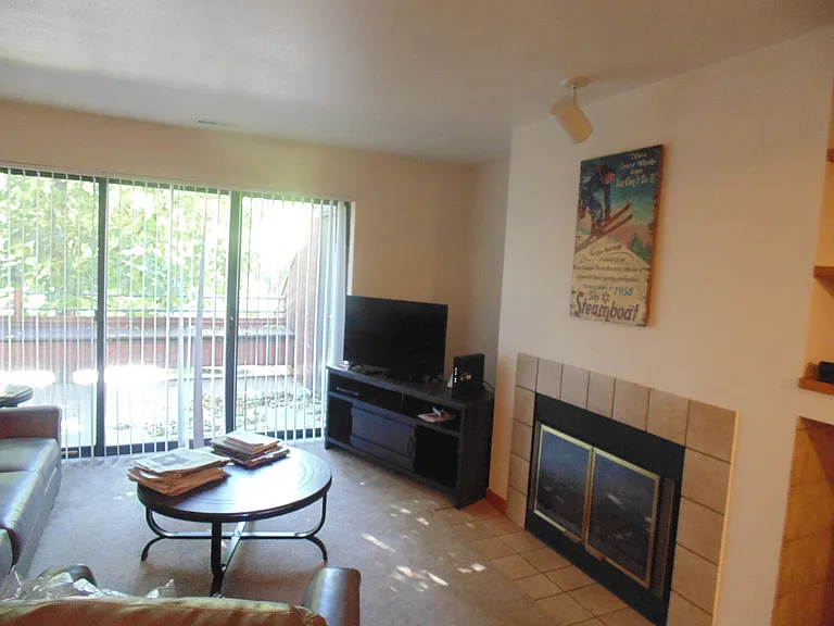 812 Walnut St #C — Photo 3