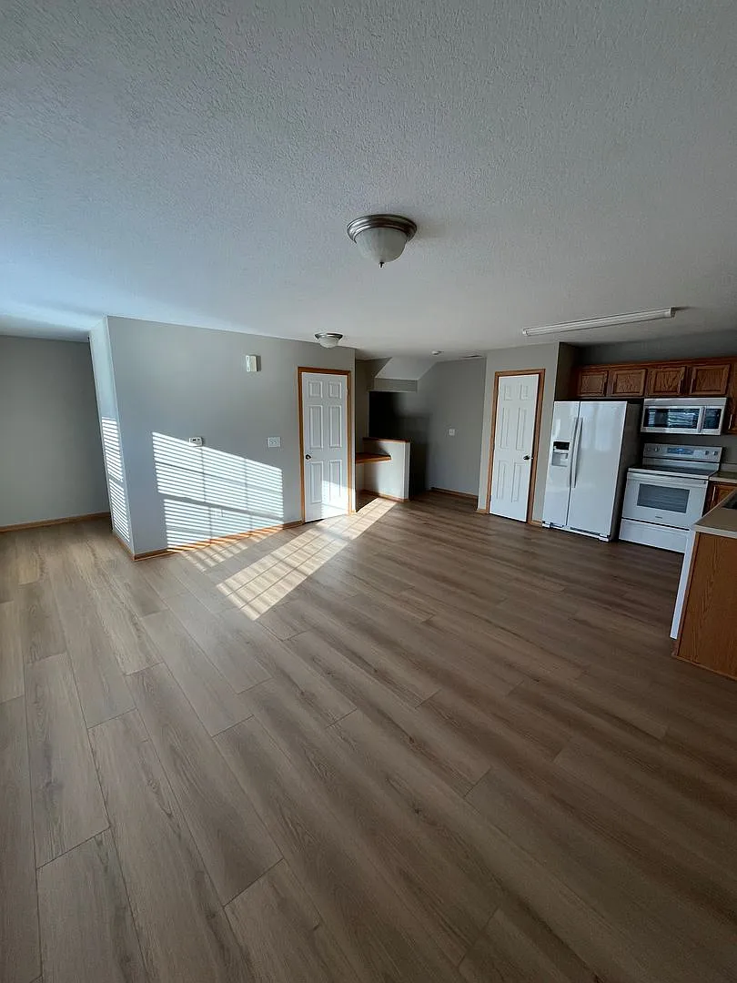 2-Bedroom Townhouse Available for Rent! — Photo 3