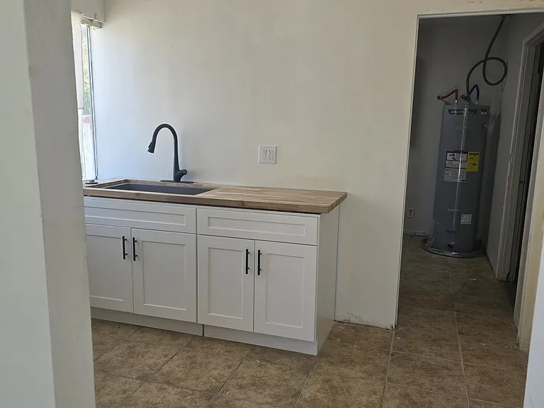 17320 Grand Ave — Photo 1