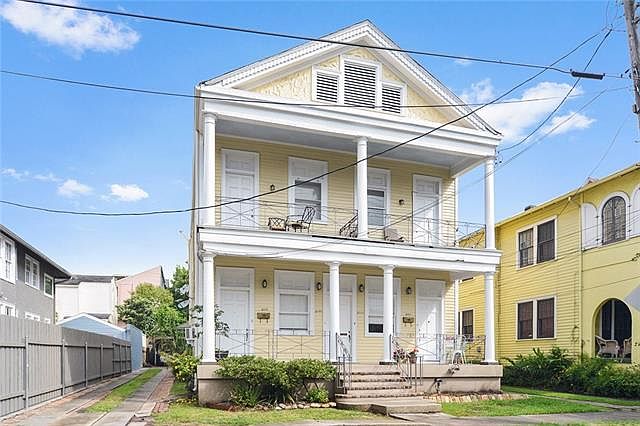 1st image of 2717 Chestnut St