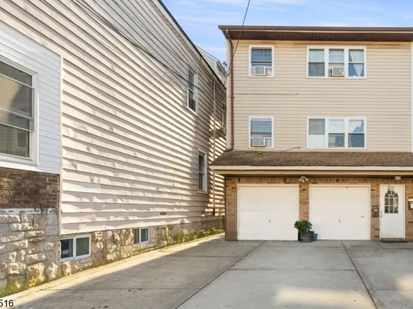 536 Livingston St, Elizabeth City, NJ 07206