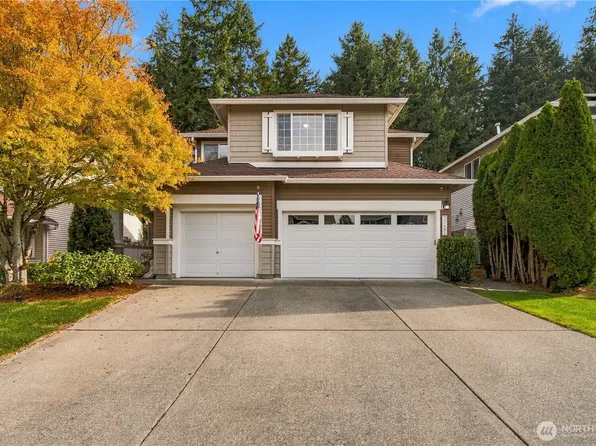 27402 Maple Ridge Way SE, Maple Valley, WA 98038