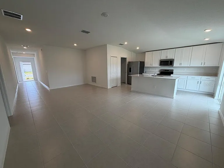 2155 Lone Oak Ln — Photo 4