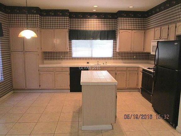 5th image of 2312 Reddon Cir #0