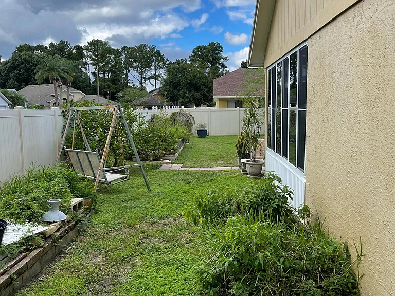 8919 Hannigan Ct — Photo 5