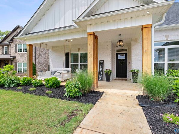 204 Somerscape Dr, Huntsville, AL 35811