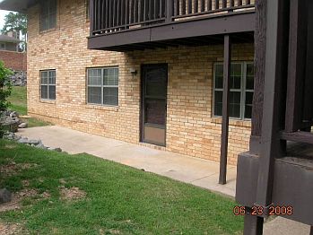 1st image of 125 Carl Dr APT 28