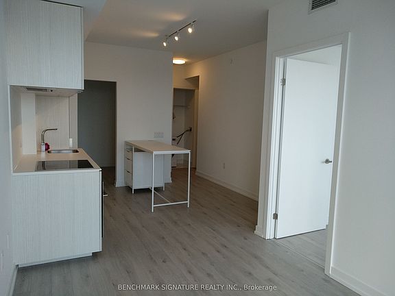 5th image of 77 Shuter St #2008