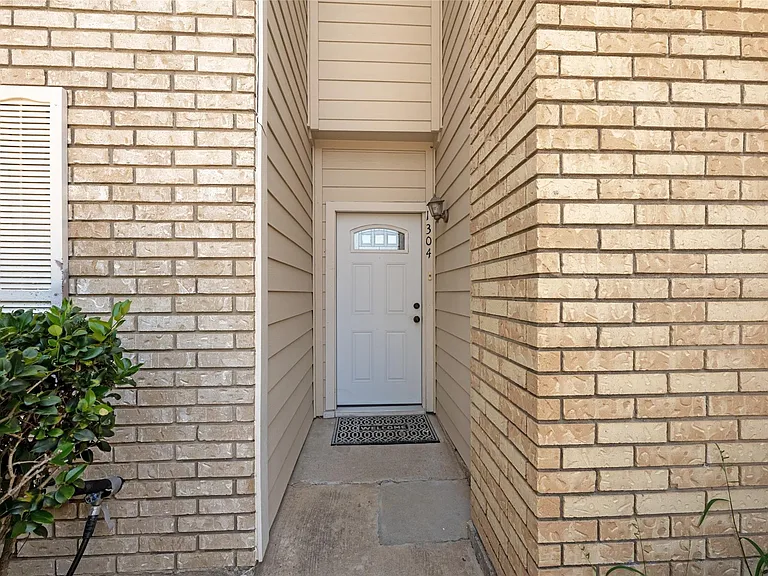 7575 Cambridge St #1304 — Photo 4