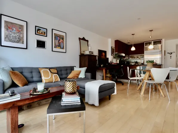 206 Front Street 4D image 1 of 8