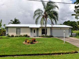 527 SW Duval Ave, Port Saint Lucie, FL 34983