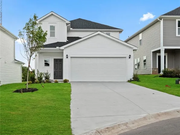 713 Whitebark Dr, Pendleton, SC 29670