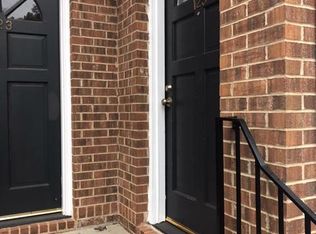 125 Old Cooper Sq, Chapel Hill, NC 27517