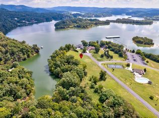 5069 Serenity Dr, Mooresburg, TN 37811