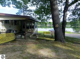 3001 Island Lake Dr, National City, MI 48748