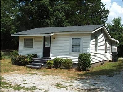 2nd image of 208 Highland Dr