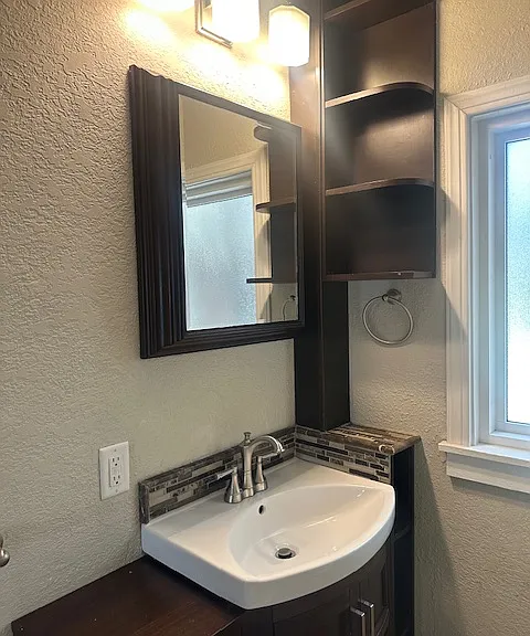 320 S Riverside Dr — Photo 18