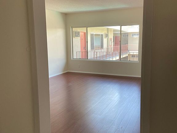 2nd image of 1060 S Sherbourne Dr #305