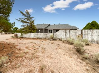 1650 Tulip Rd SE, Rio Rancho, NM 87124
