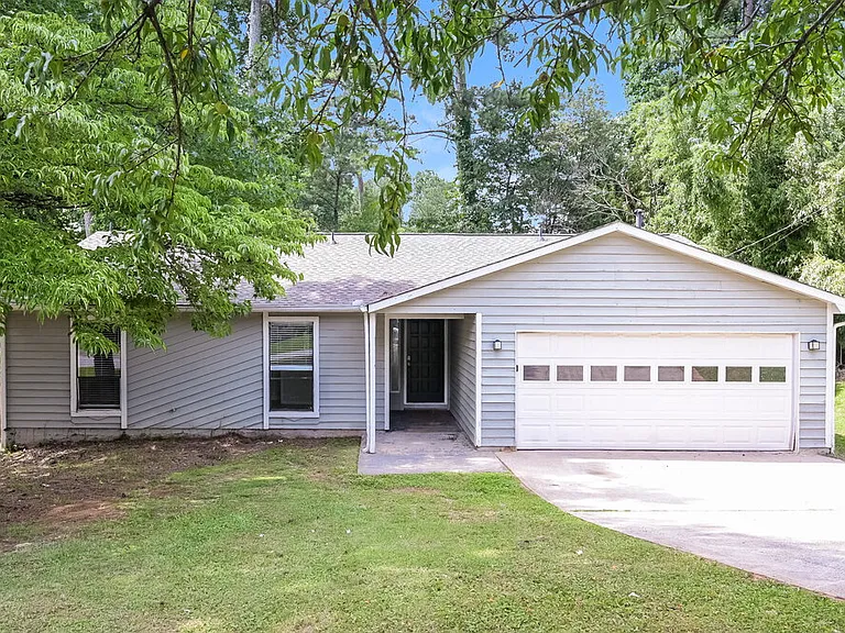 5177 Aberdeen Ct NW — Photo 1