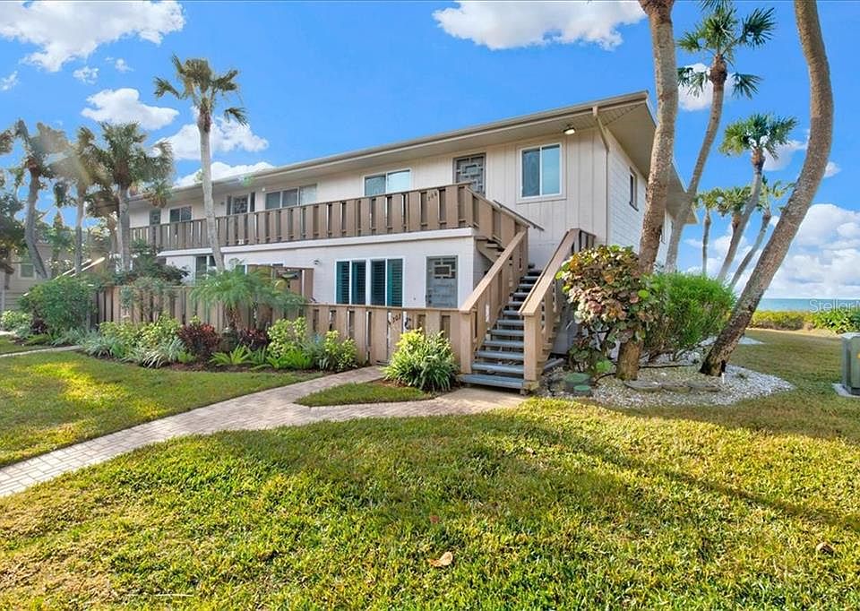 1st image of 6701 Gulf Of Mexico Dr APT 303