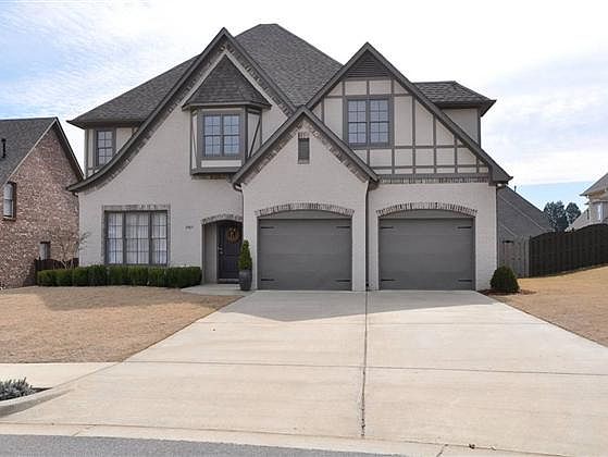 1st image of 2903 Old Barn Cir SE
