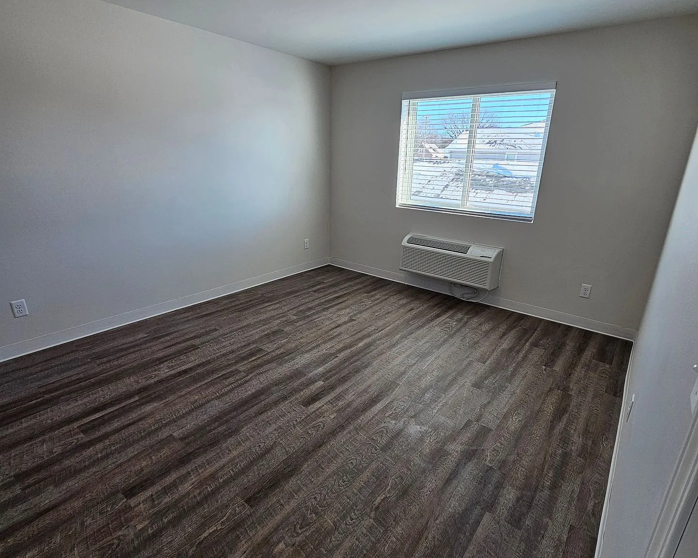 Brand New 2 Bedroom/2 Bathroom Units at West Brook - In the heart of downtown Manchester, IA! — Photo 3