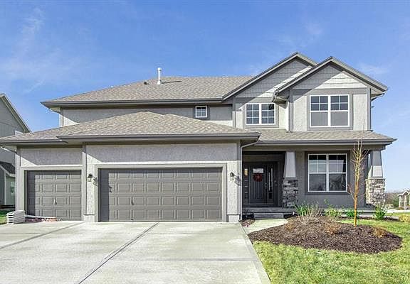 2nd image of 5126 Meadow Height Dr