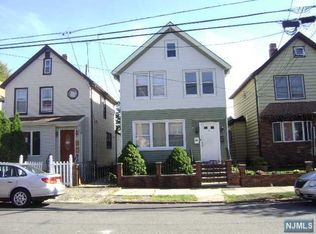 18 Commerce St, Garfield, NJ 07026