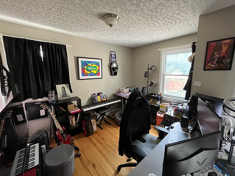 347 Richelieu Ave — Photo 21