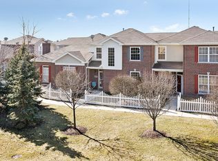 6576 Pine Lake Dr, Tinley Park, IL 60477