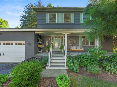 9105 Valley View Rd, Macedonia, OH, 44056