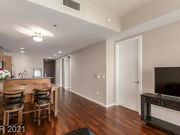 4th image of 4525 Dean Martin Dr Unit 2403