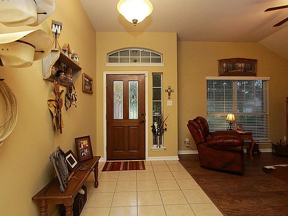 3rd image of 11902 Canyon Falls Dr