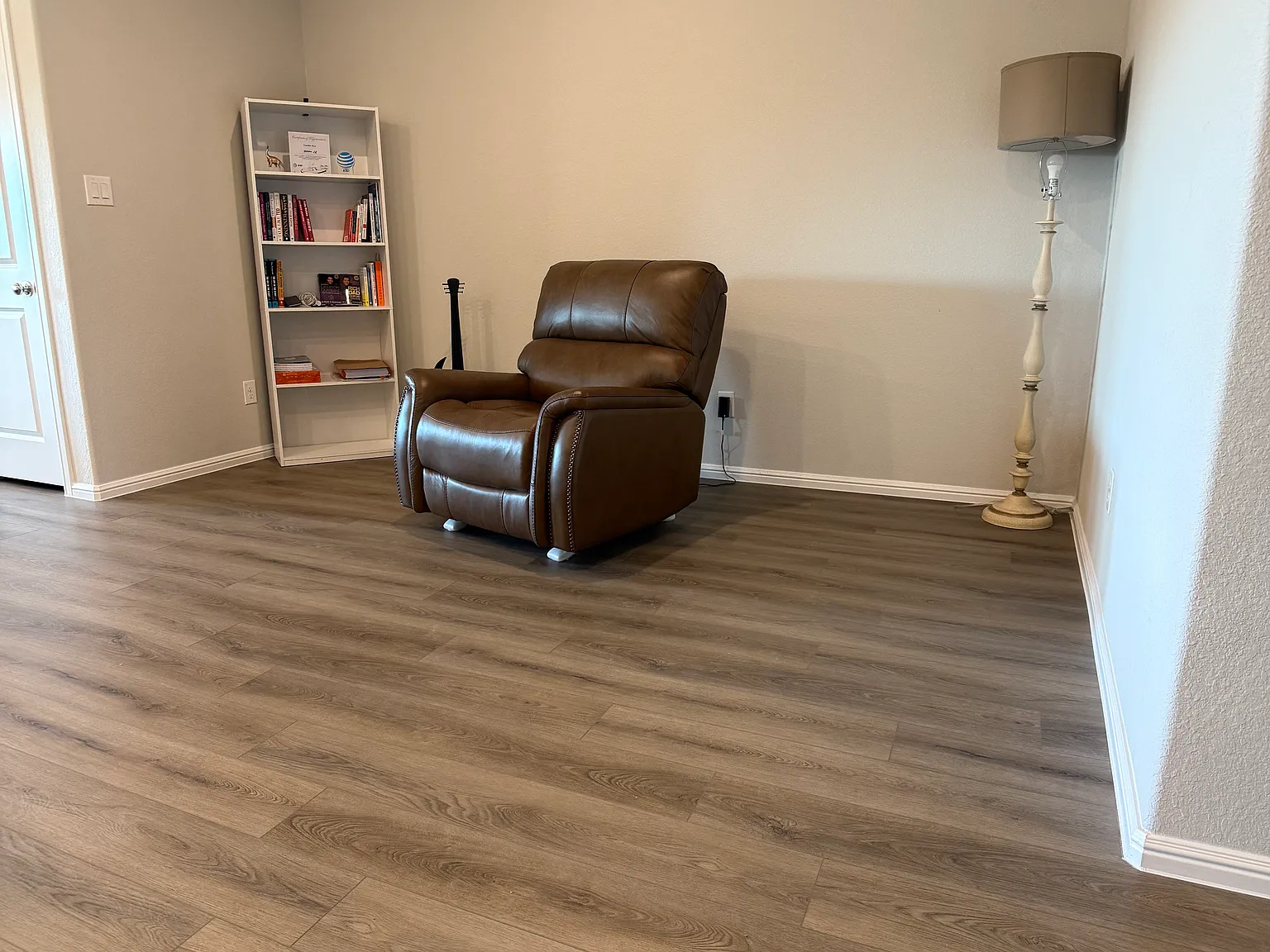 3 bed, 1810 sqft, $1,995 — Photo 3