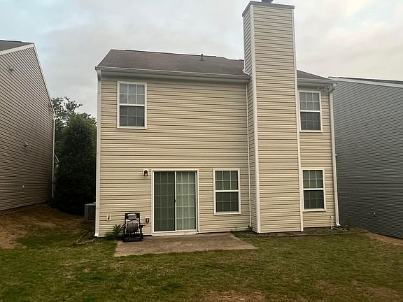 2nd image of 2870 Englewood Dr