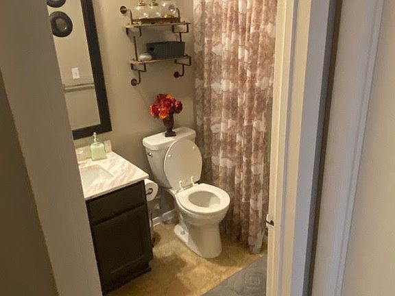 4th image of 930 N Mesa Dr Unit 2021